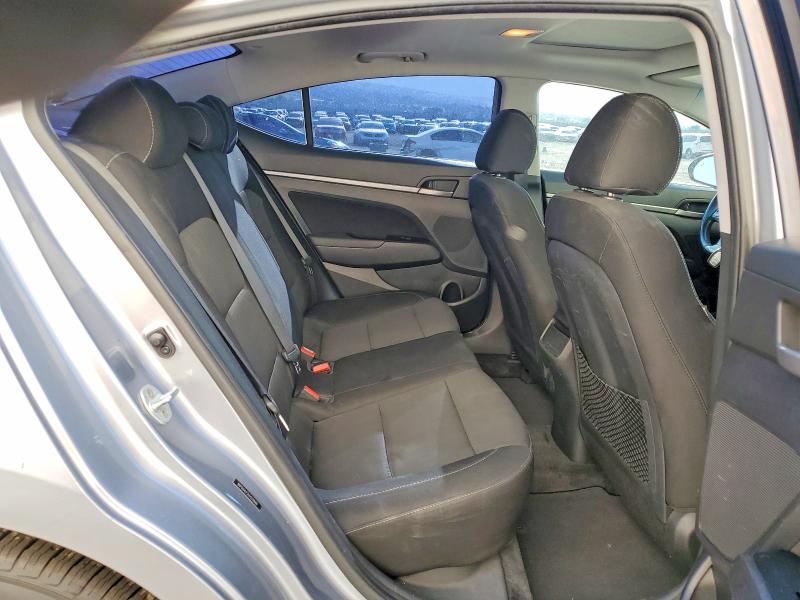 2017 Hyundai Elantra მანქანა იყიდება აუქციონზე, vin: 5NPD84LF2HH209689, აუქციონის ნომერი: 61192016