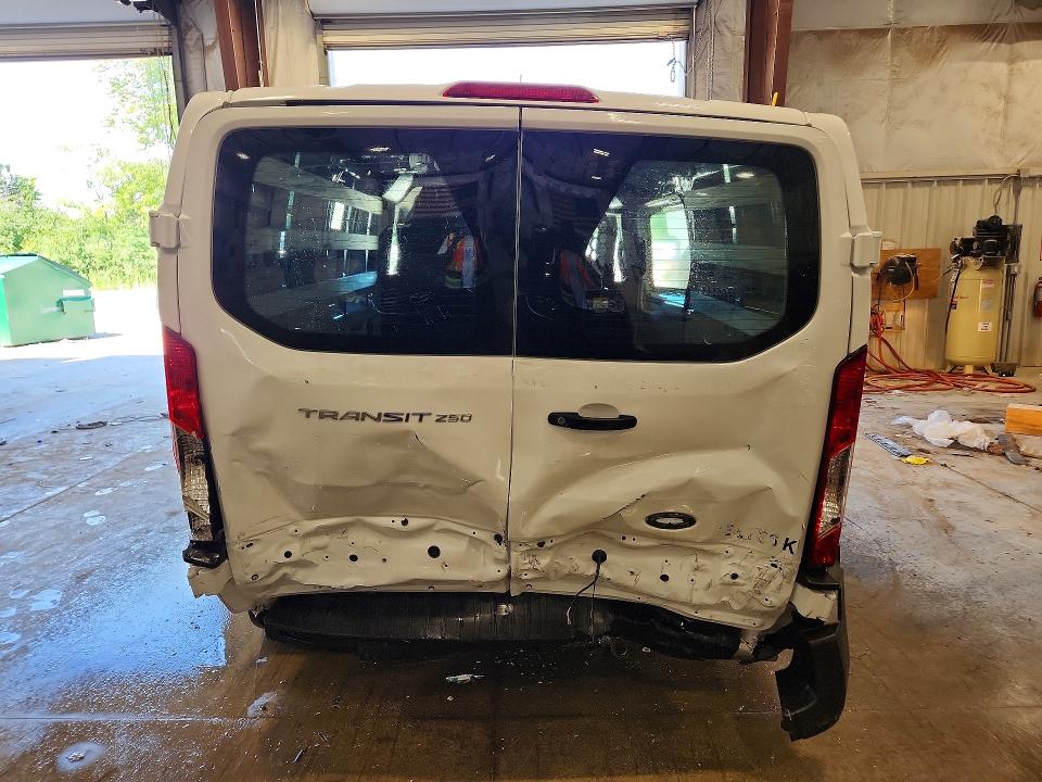 Продажа на аукционе авто 2025 Ford Transit, vin: 1FTBR1Y89SKA72580, номер лота: 60077846