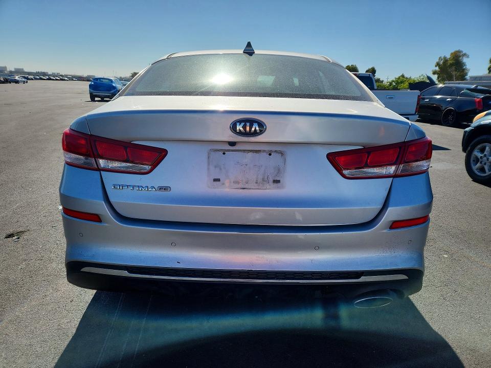 2020 Kia Optima მანქანა იყიდება აუქციონზე, vin: 5XXGT4L38LG435788, აუქციონის ნომერი: 60796166