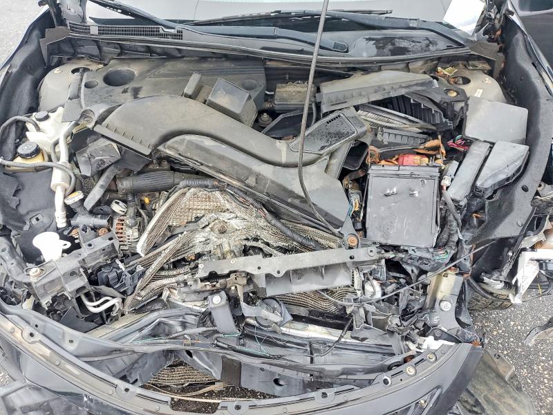 61143936 :رقم المزاد ، 1N4AL3AP5FN301938 vin ، 2015 Nissan Altima مزاد بيع