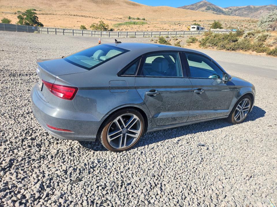 2019 Audi A3 მანქანა იყიდება აუქციონზე, vin: WAUAUGFF2KA109681, აუქციონის ნომერი: 62703456