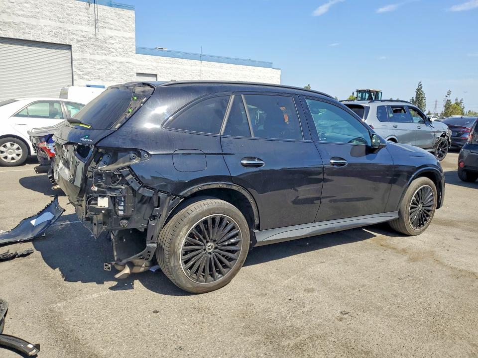60836476 :رقم المزاد ، W1NKM4HB2RF095688 vin ، 2024 Mercedes-benz Glc مزاد بيع
