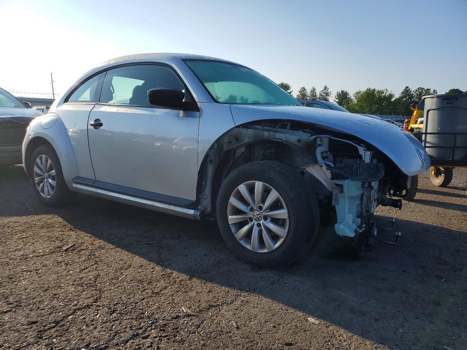 62803606 :رقم المزاد ، 3VWF17AT0EM644804 vin ، 2014 Volkswagen Beetle مزاد بيع