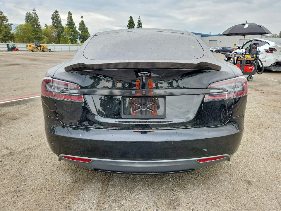 Продажа на аукционе авто 2013 Tesla Model S, vin: 5YJSA1CG1DFP19589, номер лота: 59701706