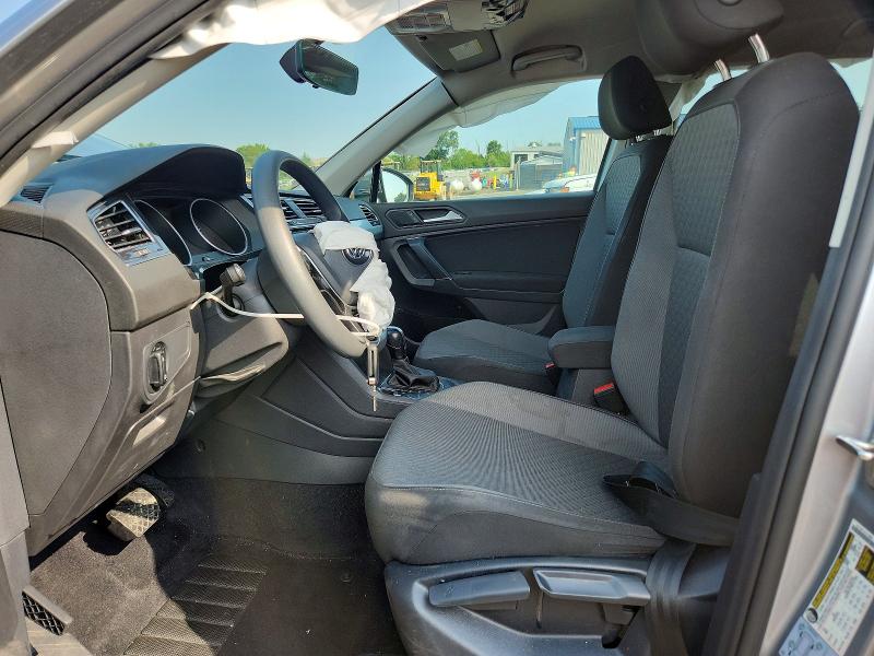Продажа на аукционе авто 2020 Volkswagen Tiguan, vin: 3VV0B7AX2LM075414, номер лота: 62132056