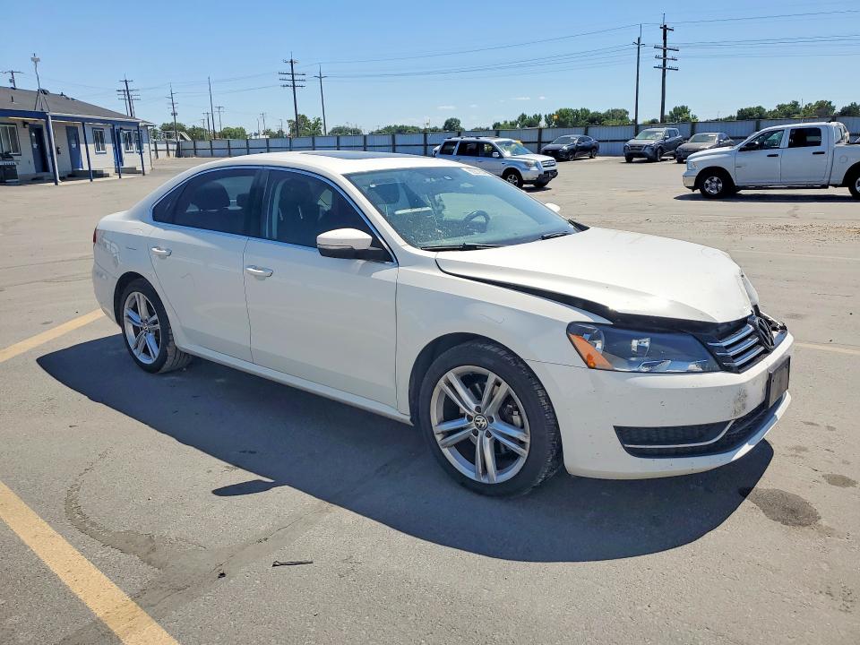 Продаж на аукціоні авто 2014 Volkswagen Passat, vin: 1VWBT7A3XEC059075, номер лоту: 60219546