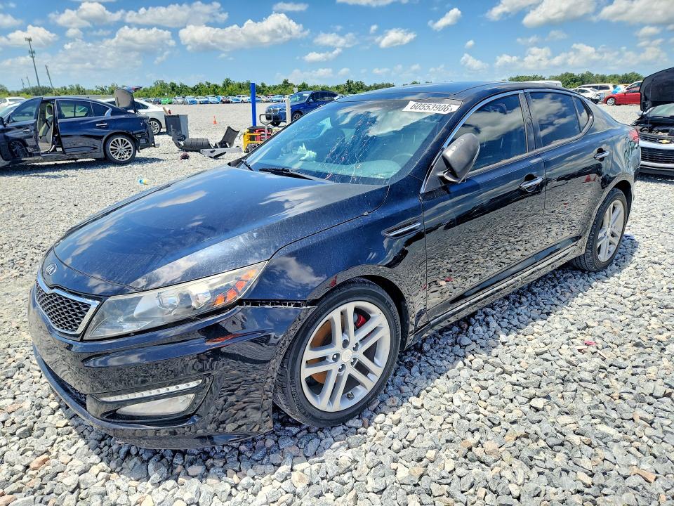 60553906 :رقم المزاد ، 5XXGR4A6XDG116423 vin ، 2013 Kia Optima مزاد بيع
