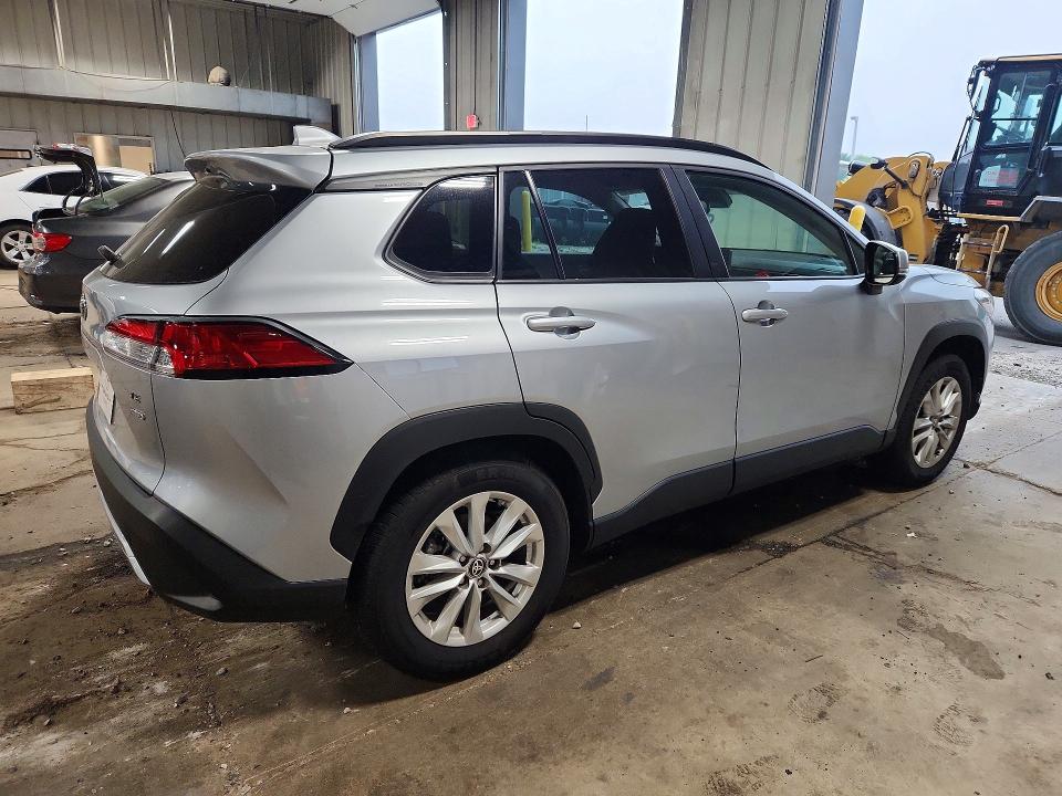 61519426 :رقم المزاد ، 7MUCAABG1RV082668 vin ، 2024 Toyota Corolla Cross مزاد بيع