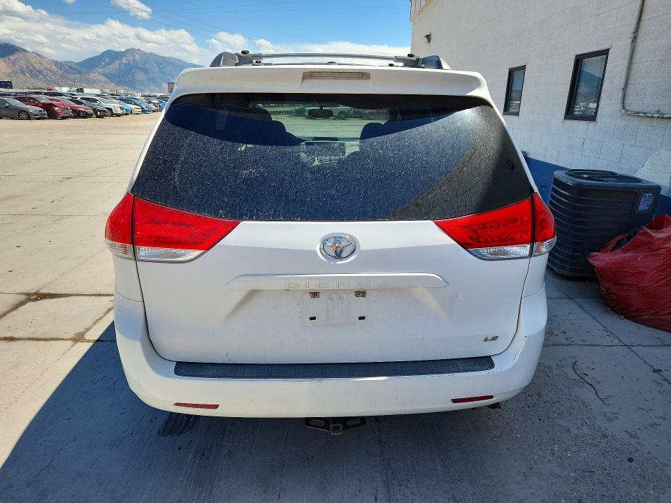 Aukcja sprzedaży 2011 Toyota Sienna, vin: 5TDKK3DC1BS065058, numer aukcji: 60279286
