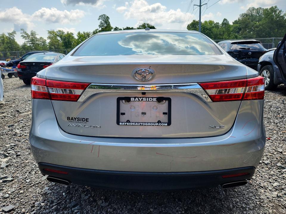 2015 Toyota Avalon მანქანა იყიდება აუქციონზე, vin: 4T1BK1EB1FU192951, აუქციონის ნომერი: 61865556
