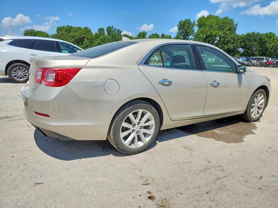 61070046 :رقم المزاد ، 1G11H5SA4DF243371 vin ، 2013 Chevrolet Malibu مزاد بيع