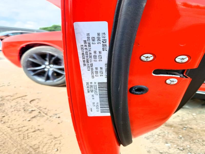 Продаж на аукціоні авто 2018 Dodge Challenger, vin: 2C3CDZBT8JH251377, номер лоту: 61501156