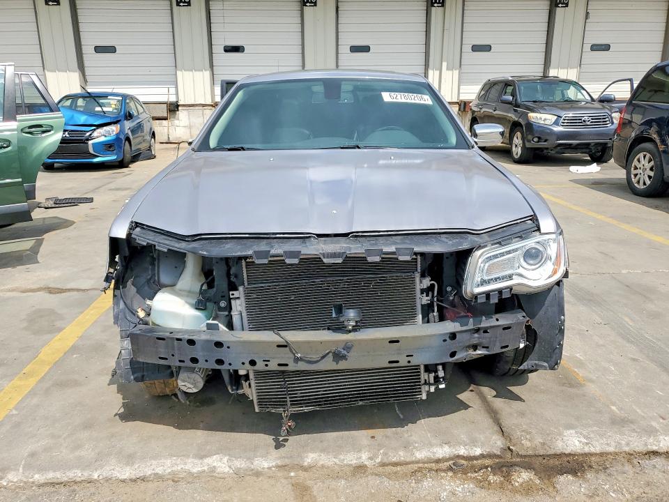2018 Chrysler 300 მანქანა იყიდება აუქციონზე, vin: 2C3CCAEG6JH137333, აუქციონის ნომერი: 62780206