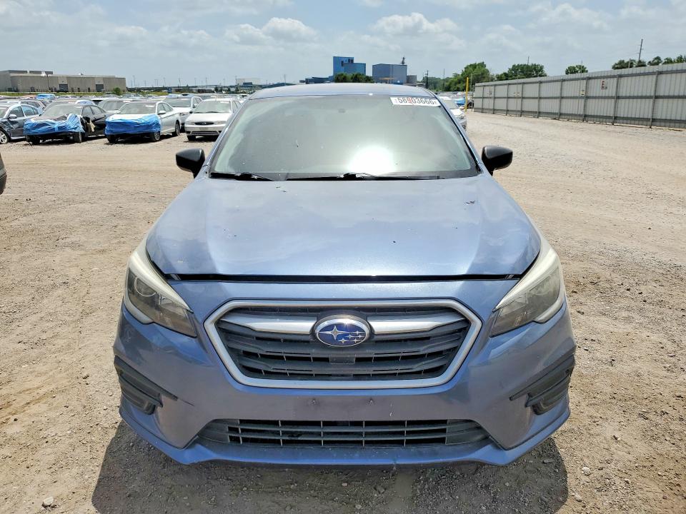 58903666 :رقم المزاد ، 4S3BNAB64J3005672 vin ، 2018 Subaru Legacy مزاد بيع