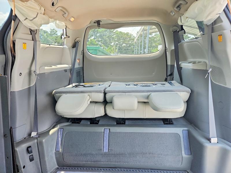 Продажа на аукционе авто 2011 Toyota Sienna, vin: 5TDKK3DC2BS041397, номер лота: 62416356