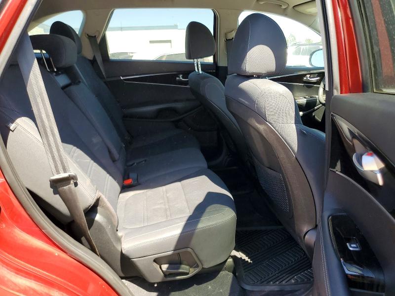 62988116 :رقم المزاد ، 5XYPG4A53KG559373 vin ، 2019 Kia Sorento مزاد بيع