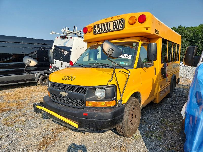 62529306 :رقم المزاد ، 1GB0G2BA1B1107010 vin ، 2011 Collins Bantam G3500 مزاد بيع