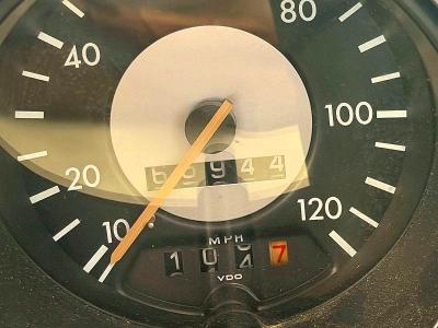 59977956 :رقم المزاد ، 14427260200000000 vin ، 1974 Volkswagen Karmanghia مزاد بيع