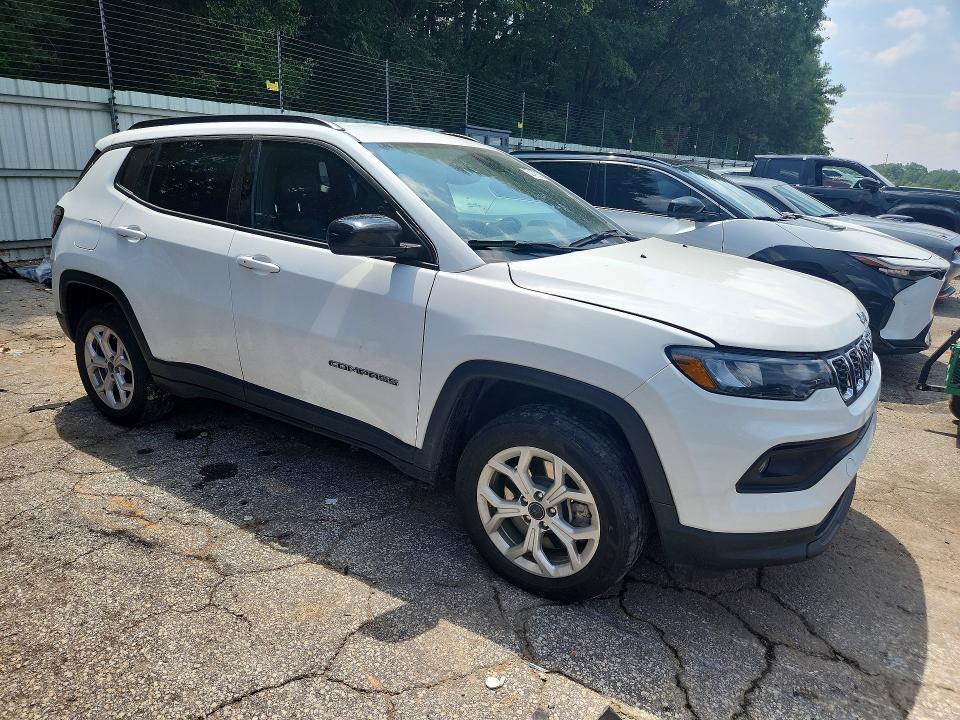 63192376 :رقم المزاد ، 3C4NJDBN7ST602337 vin ، 2025 Jeep Compass مزاد بيع