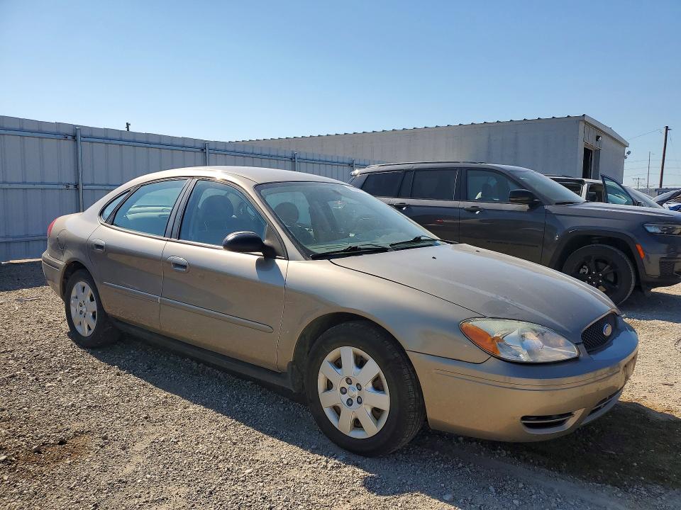 2004 Ford Taurus მანქანა იყიდება აუქციონზე, vin: 1FAFP53214G195531, აუქციონის ნომერი: 60809216