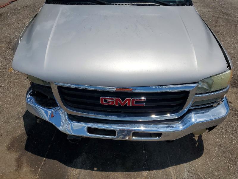 58711176 :رقم المزاد ، 2GTEK19T541150991 vin ، 2004 Gmc New Sierra مزاد بيع
