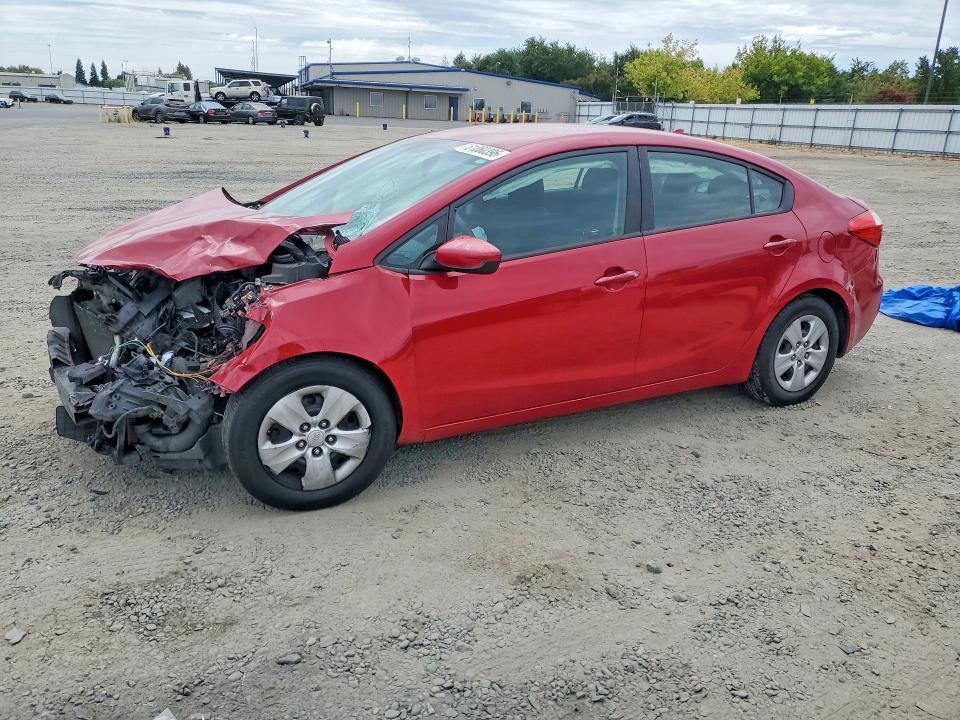 61060396 :رقم المزاد ، KNAFK4A66G5577415 vin ، 2016 Kia Forte مزاد بيع