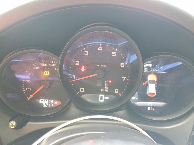 61914086 :رقم المزاد ، WP1AA2A55HLB08582 vin ، 2017 Porsche Macan مزاد بيع