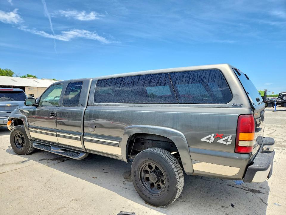 Продажа на аукционе авто 2000 Chevrolet Silverado, vin: 1GCGK29UXYE158161, номер лота: 59784336