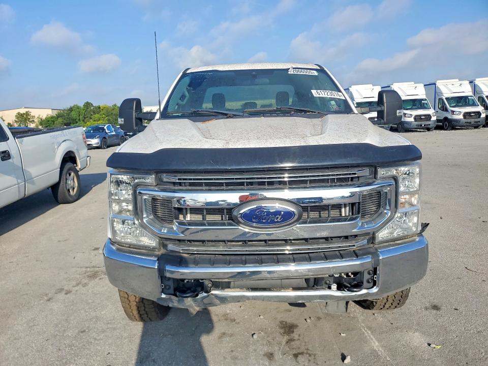 61723016 :رقم المزاد ، 1FT7W2BT2NEG30967 vin ، 2022 Ford F250 مزاد بيع