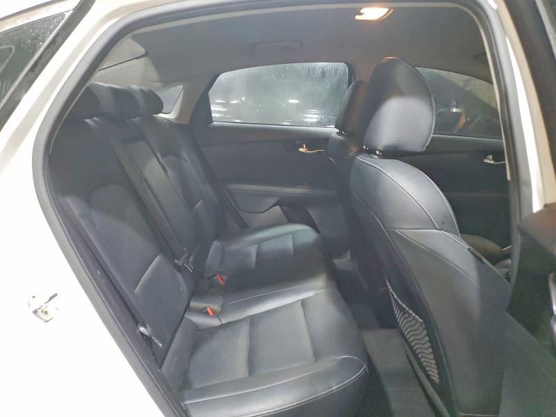Продажа на аукционе авто 2019 Kia Forte, vin: 3KPF54AD4KE028527, номер лота: 61925296