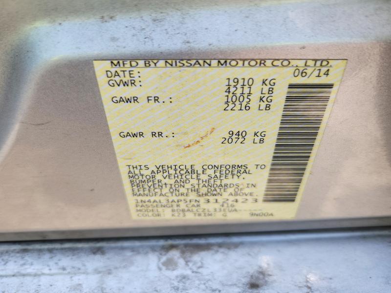 2015 Nissan Altima მანქანა იყიდება აუქციონზე, vin: 1N4AL3AP5FN312423, აუქციონის ნომერი: 61235366