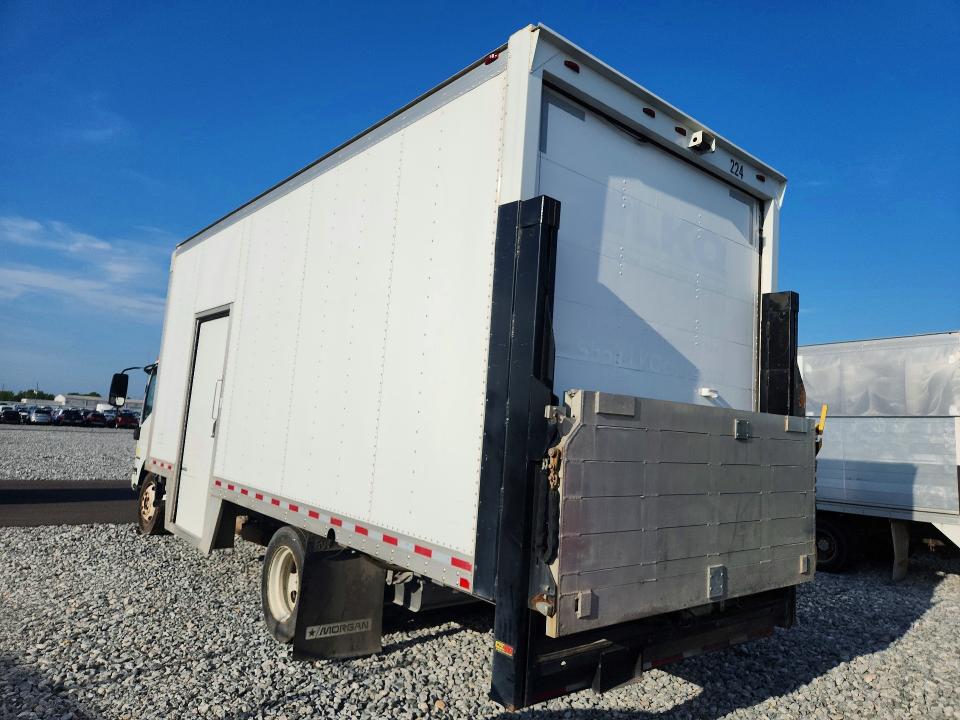 61840526 :رقم المزاد ، 54DC4W1C6JS801224 vin ، 2018 Isuzu Npr Hd مزاد بيع