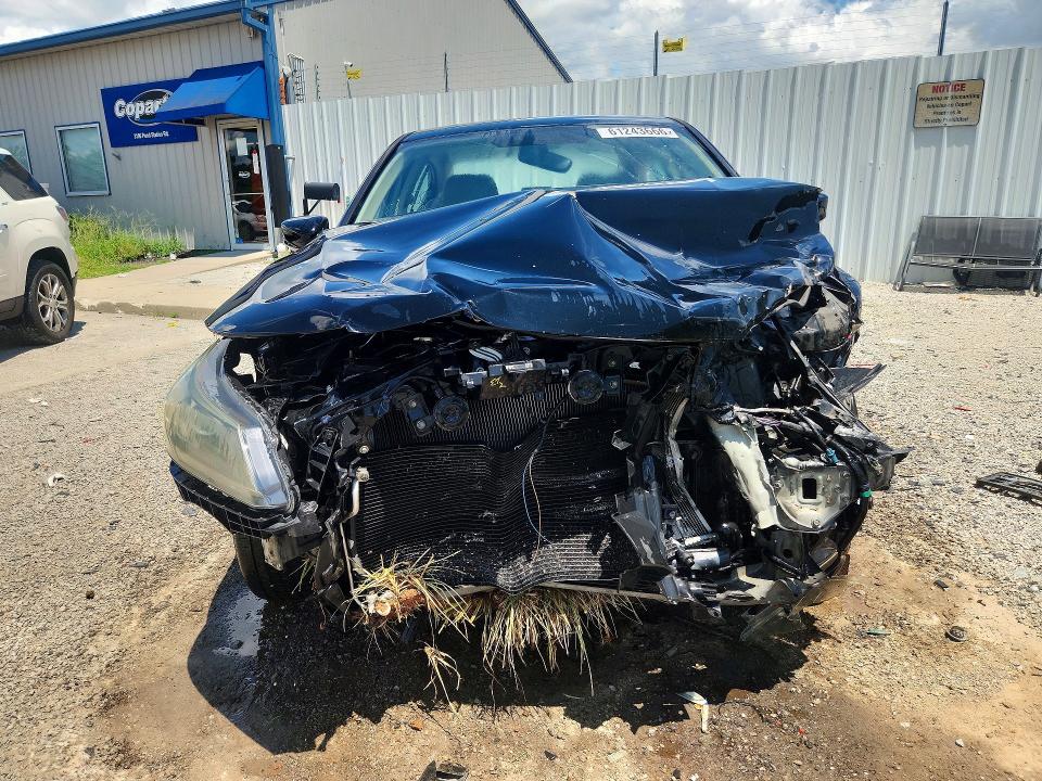 Продаж на аукціоні авто 2015 Honda Accord, vin: 1HGCR2F36FA009502, номер лоту: 61243666