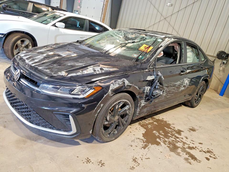 60763546 :رقم المزاد ، 3VW7X7BU2SM061723 vin ، 2025 Volkswagen Jetta مزاد بيع