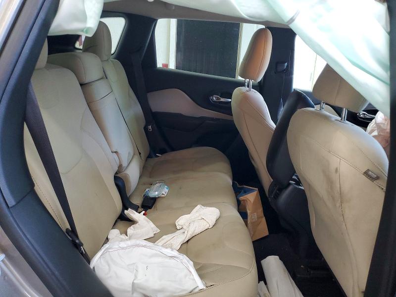 59712066 :رقم المزاد ، 1C4PJMCS0GW283412 vin ، 2016 Jeep Cherokee مزاد بيع