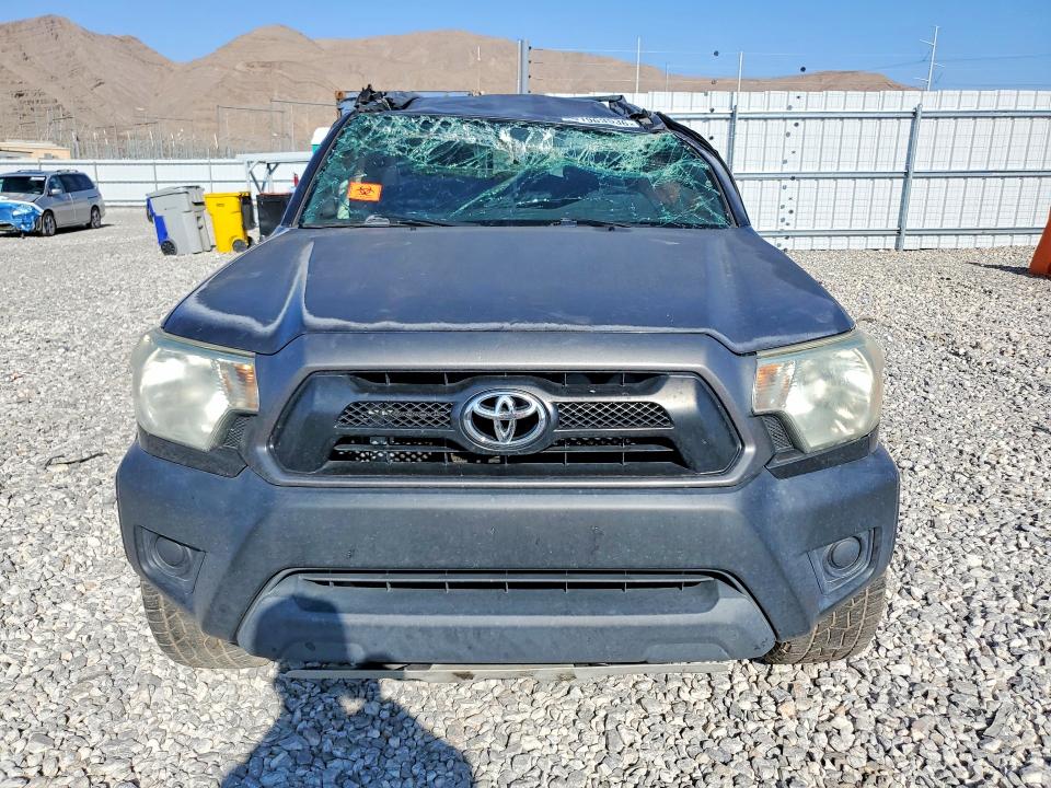 Продажа на аукционе авто 2015 Toyota Tacoma, vin: 3TMJU4GN2FM189242, номер лота: 61963536