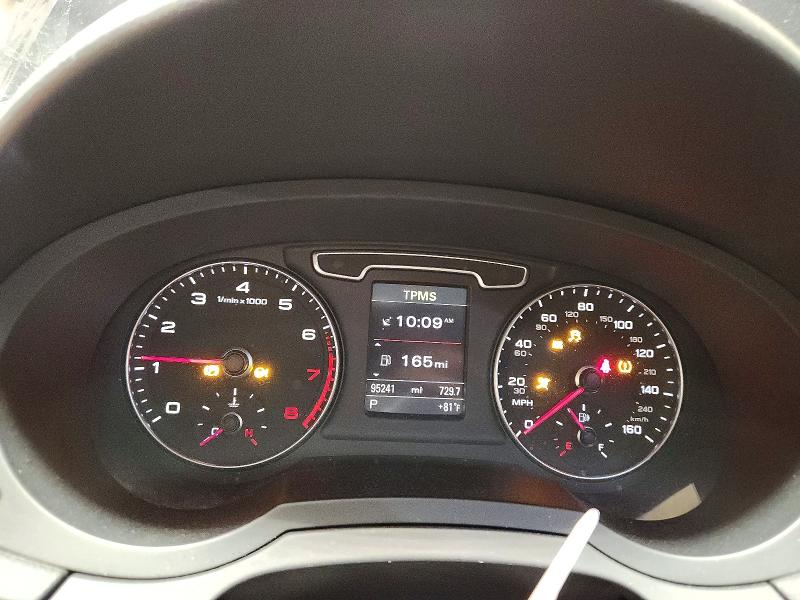 61288716 :رقم المزاد ، WA1EFCFS6FR003630 vin ، 2015 Audi Q3 مزاد بيع