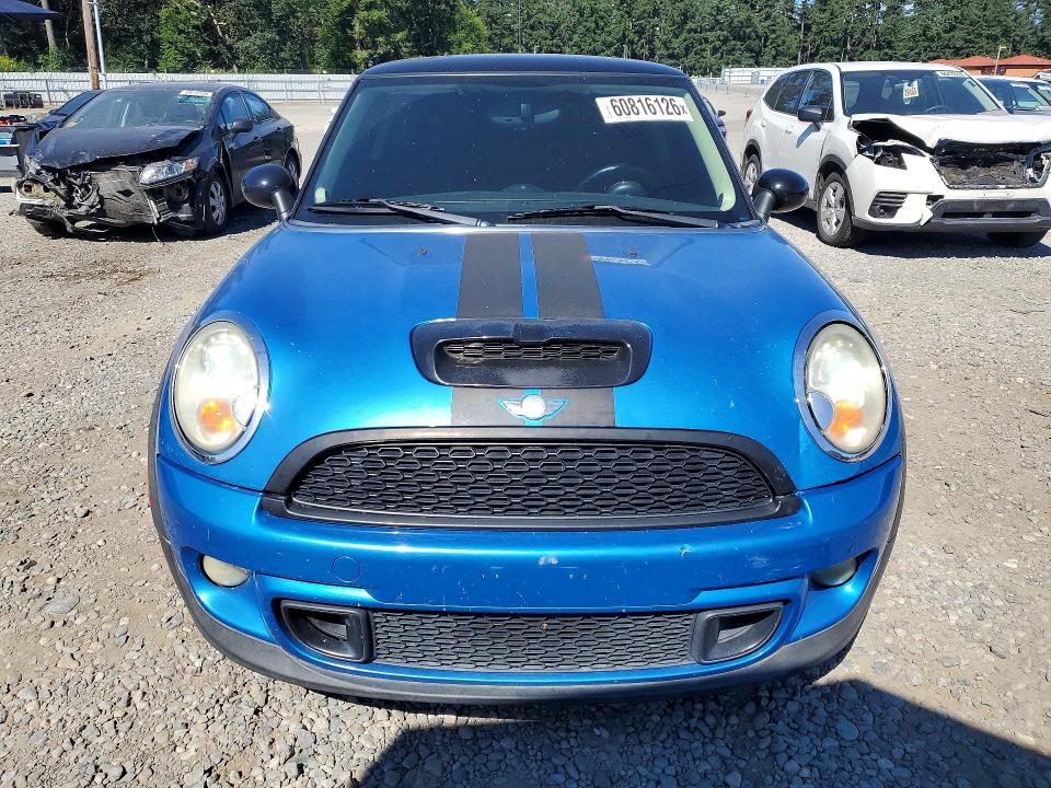 Продаж на аукціоні авто 2011 Mini Cooper, vin: WMWSV3C56BTY23131, номер лоту: 60816126
