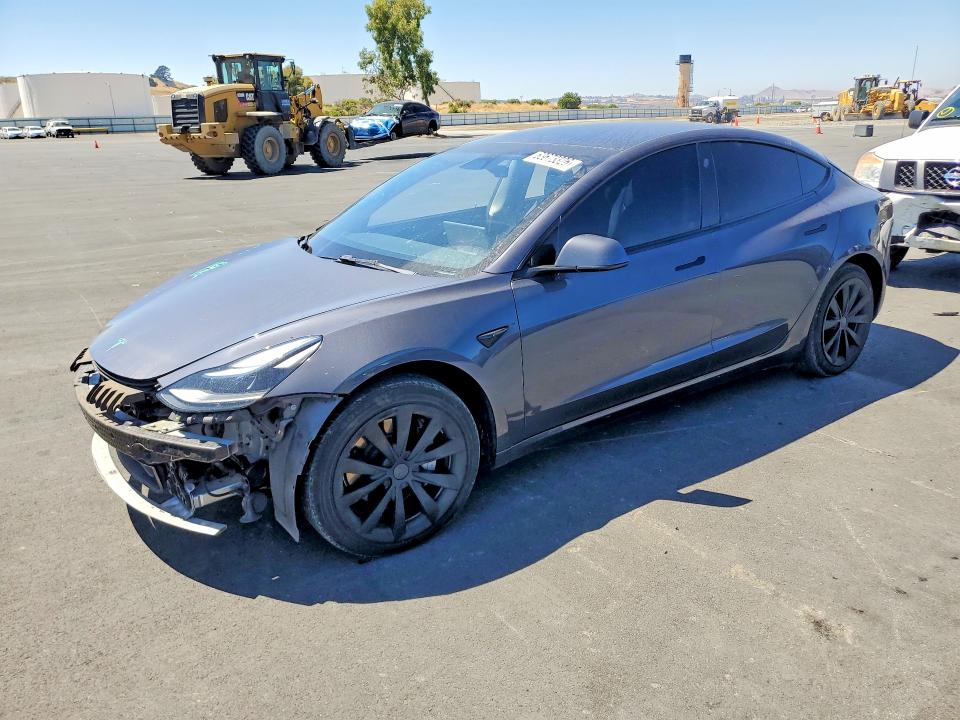 63673326 :رقم المزاد ، 5YJ3E1EA6PF452889 vin ، 2023 Tesla Model 3 مزاد بيع