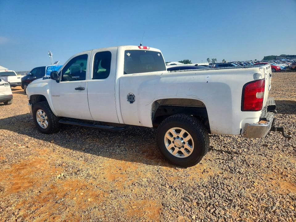 60145566 :رقم المزاد ، 1GC2KVCG5BZ258229 vin ، 2011 Chevrolet Silverado مزاد بيع