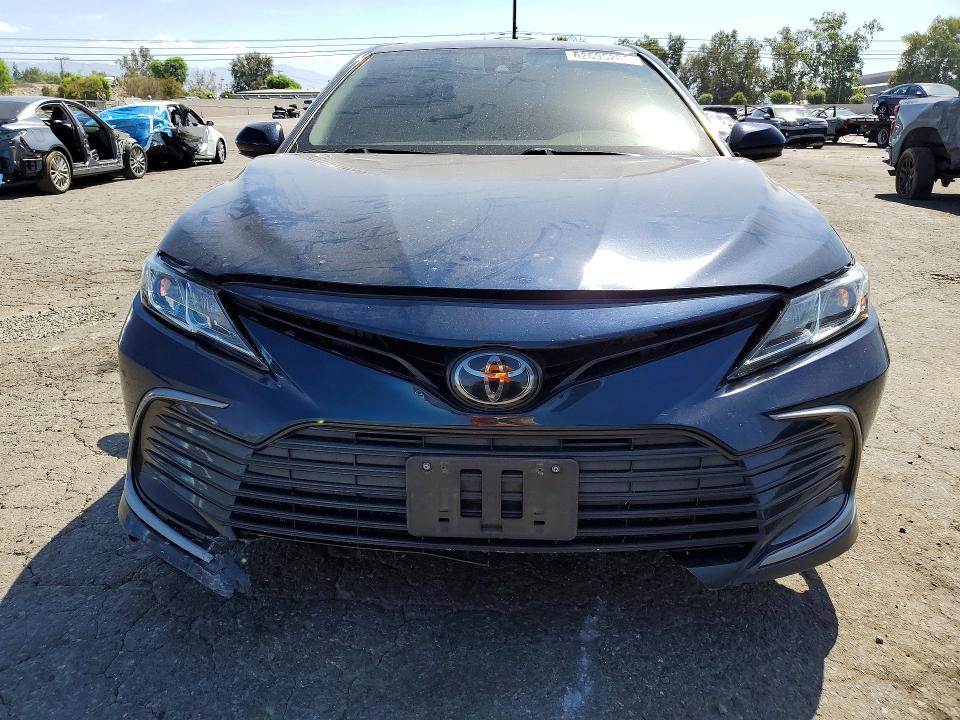 Продажа на аукционе авто 2021 Toyota Camry, vin: 4T1C11AK5MU576547, номер лота: 62695286