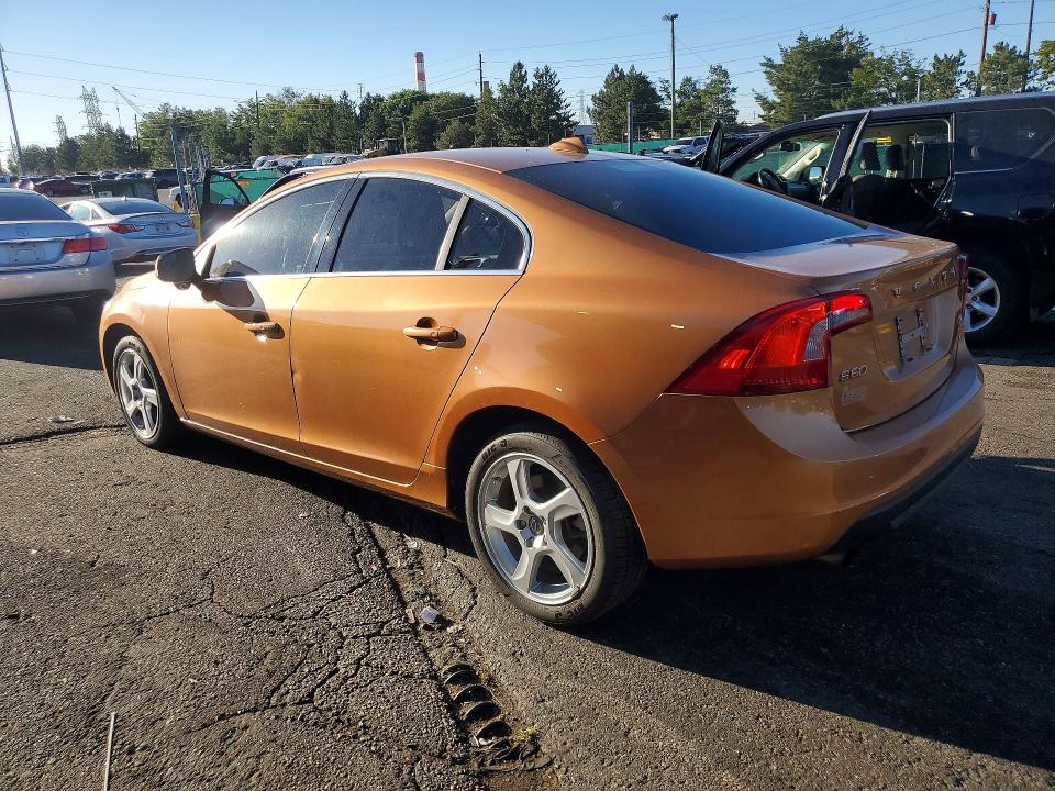60648246 :رقم المزاد ، YV1622FS4C2033966 vin ، 2012 Volvo S60 مزاد بيع