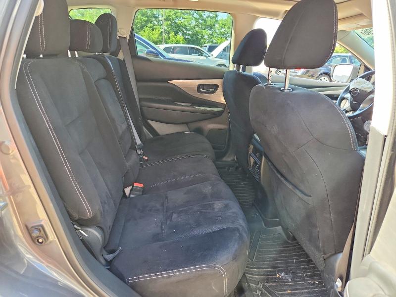 60134796 :رقم المزاد ، 5N1AZ2MH3JN138119 vin ، 2018 Nissan Murano مزاد بيع