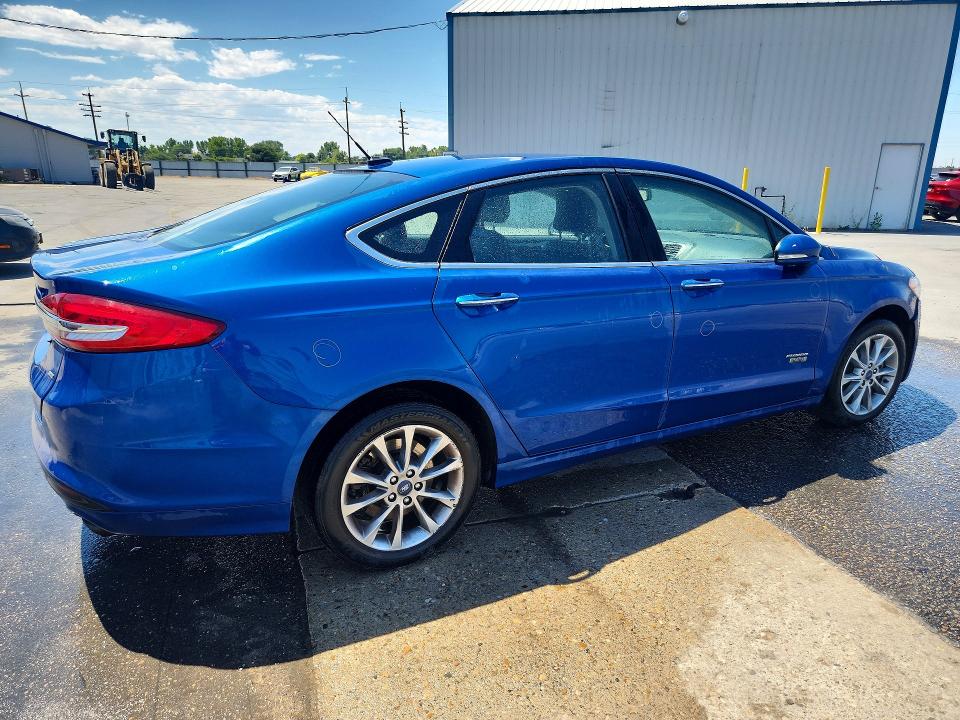 2018 Ford Fusion მანქანა იყიდება აუქციონზე, vin: 3FA6P0PU0JR181431, აუქციონის ნომერი: 85604695