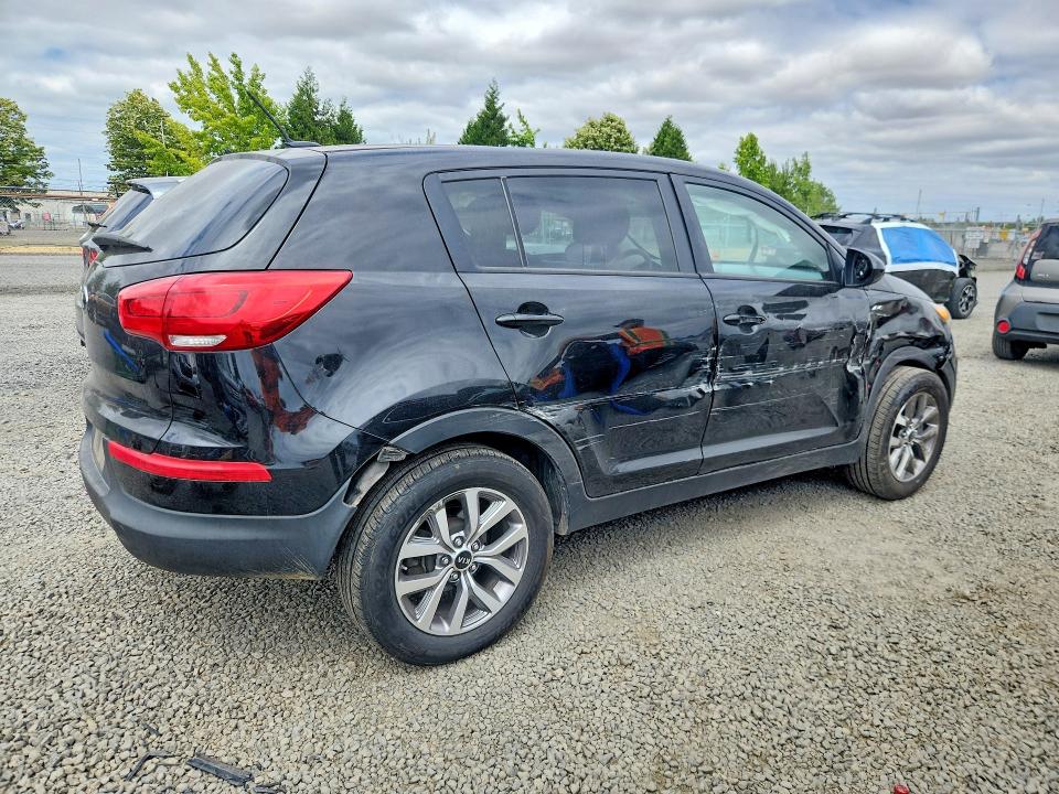 73344065 :رقم المزاد ، KNDPBCAC6G7875796 vin ، 2016 Kia Sportage مزاد بيع