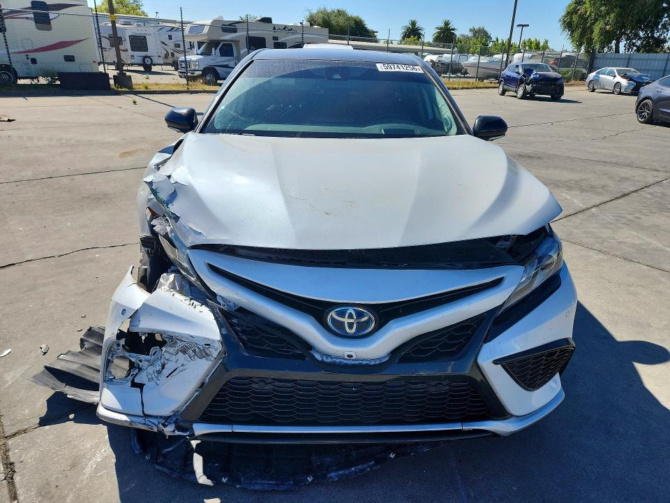 Продаж на аукціоні авто 2021 Toyota Camry, vin: 4T1K31AK2MU020993, номер лоту: 59741256