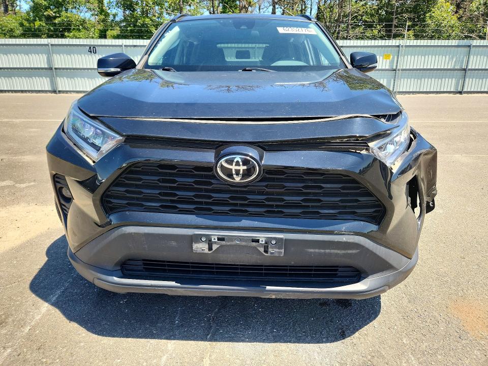 62352776 :رقم المزاد ، 2T3P1RFV7MW152622 vin ، 2021 Toyota Rav4 مزاد بيع