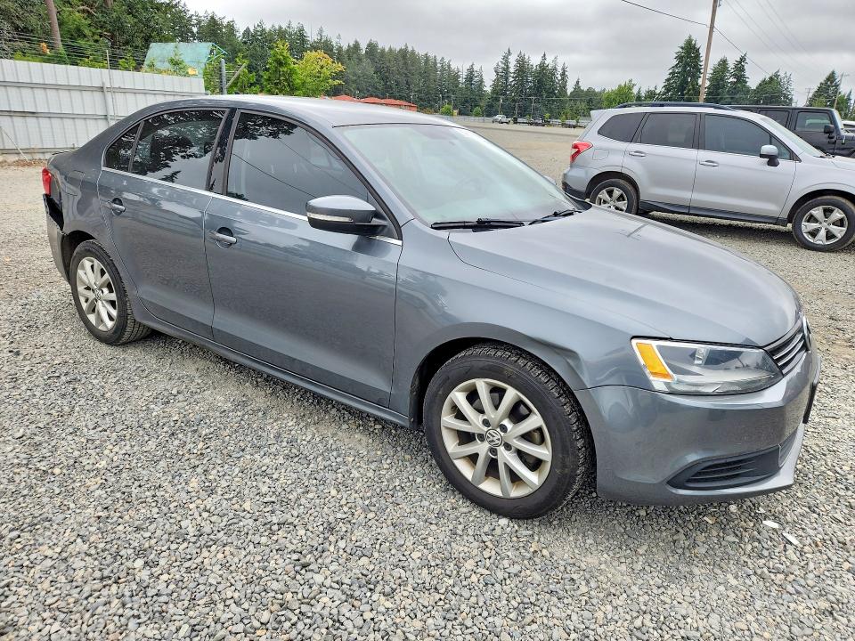 59355666 :رقم المزاد ، 3VWD17AJXEM321768 vin ، 2014 Volkswagen Jetta مزاد بيع