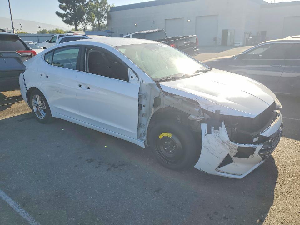 Продажа на аукционе авто 2020 Hyundai Elantra, vin: 5NPD84LF4LH511252, номер лота: 60461366
