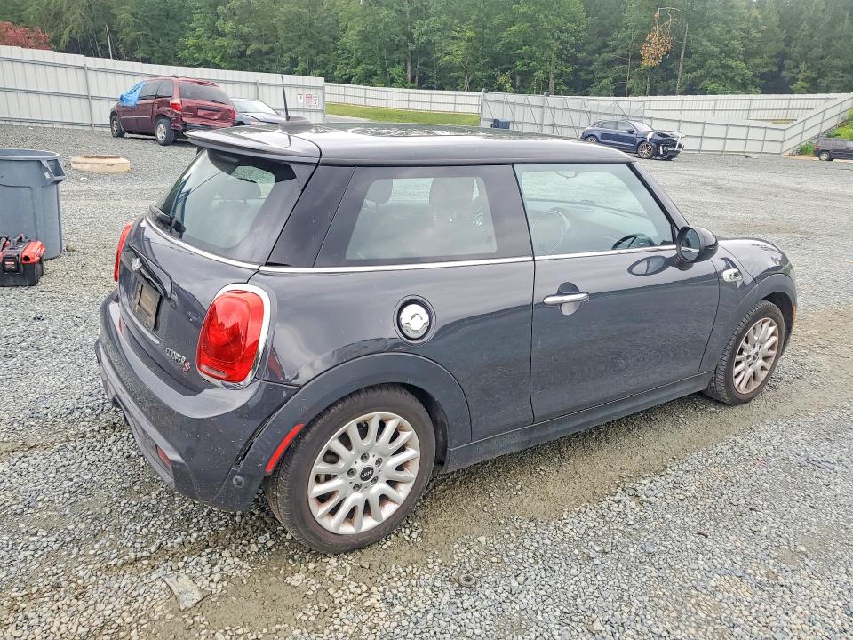 61102706 :رقم المزاد ، WMWXM7C50ET985941 vin ، 2014 Mini Cooper مزاد بيع